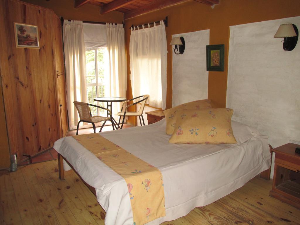 Cabanas Los Arreboles Potrerillos Chambre photo